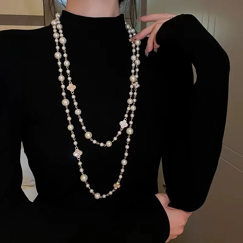 สร้อยคล้องเสื้อไหมพรมยาวประดับ - String Of Pearls Plant บทวิจารณ์และราคา